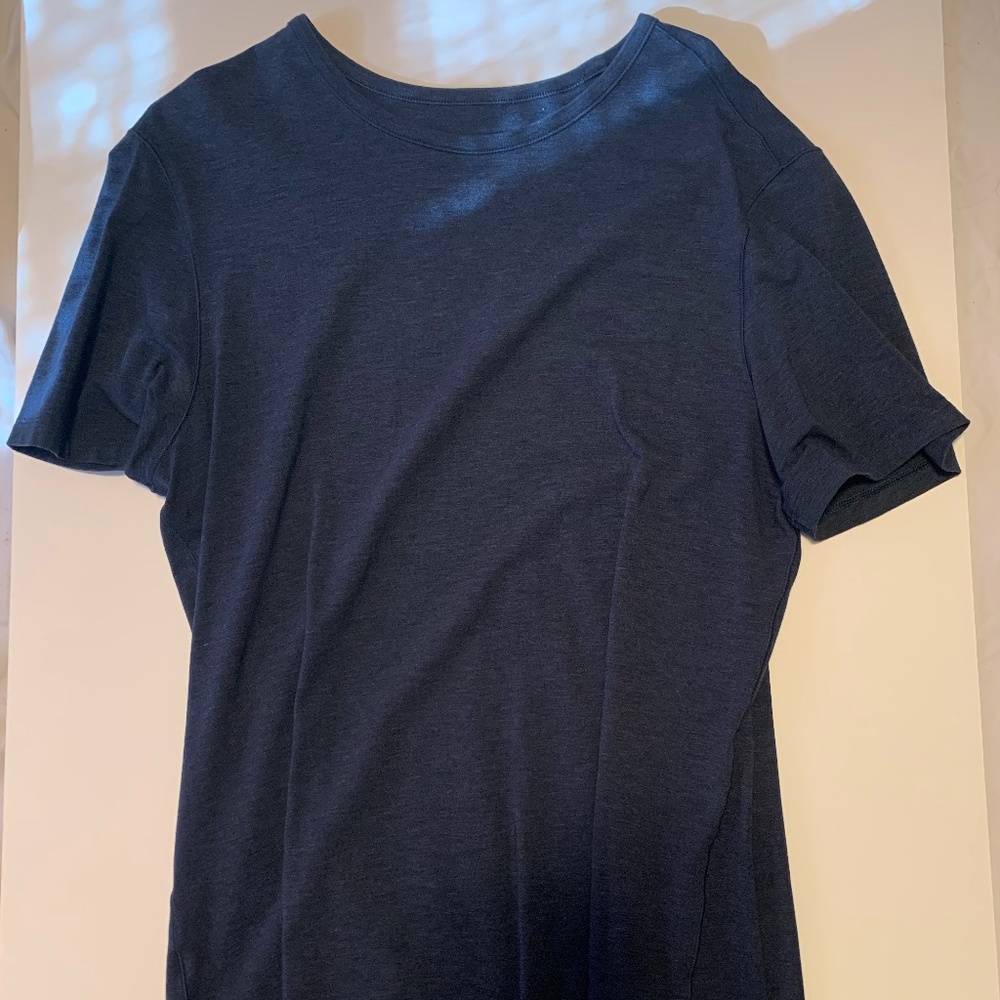 LULULEMON SHIRT